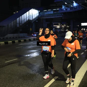 Runner Photo 7911274