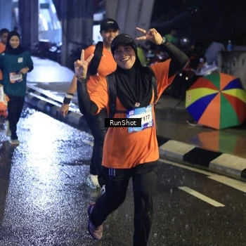 Runner Photo 7911281