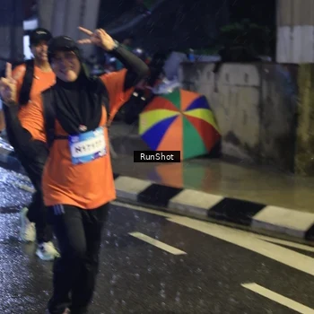 Runner Photo 7911284