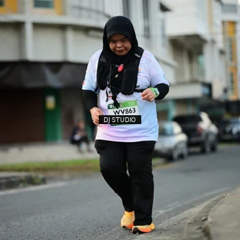 Runner Photo 7911296