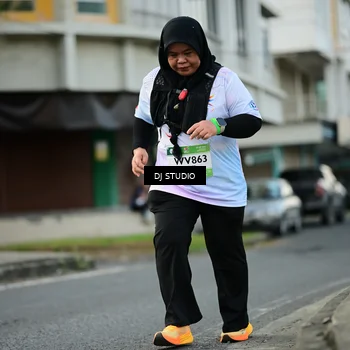 Runner Photo 7911301
