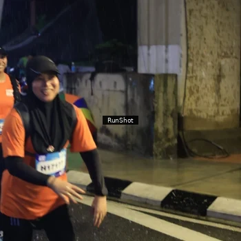 Runner Photo 7911302