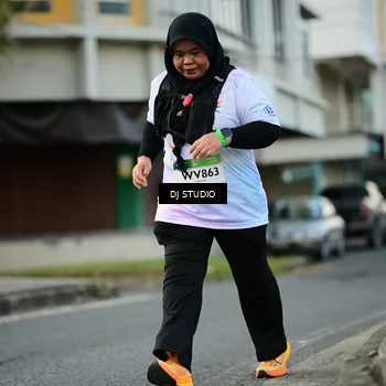 Runner Photo 7911307