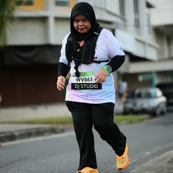 Runner Photo 7911312