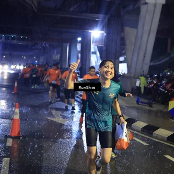 Runner Photo 7911322