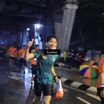 Runner Photo 7911333
