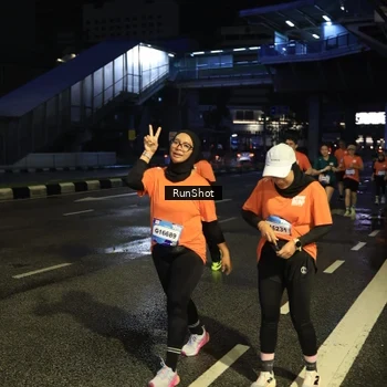 Runner Photo 7911338
