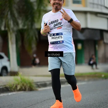 Runner Photo 7911343