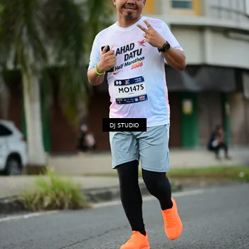 Runner Photo 7911359