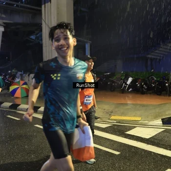 Runner Photo 7911364