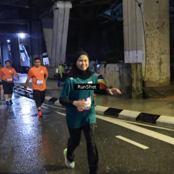 Runner Photo 7911367