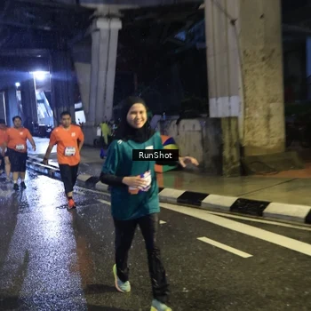 Runner Photo 7911368