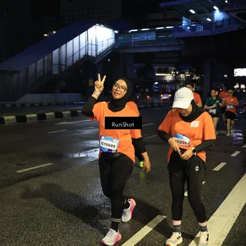 Runner Photo 7911376