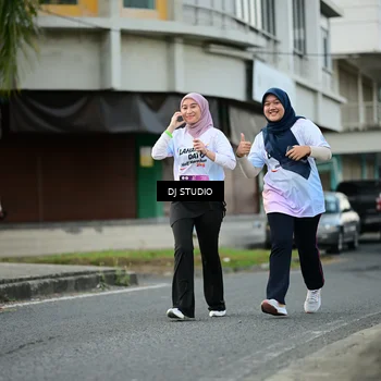 Runner Photo 7911377