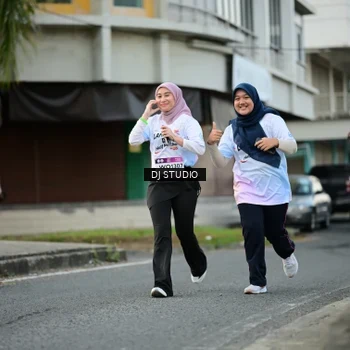 Runner Photo 7911378