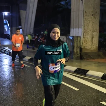 Runner Photo 7911379