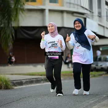 Runner Photo 7911381