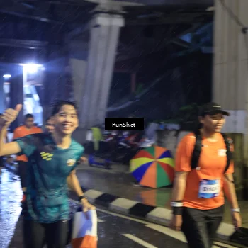 Runner Photo 7911392