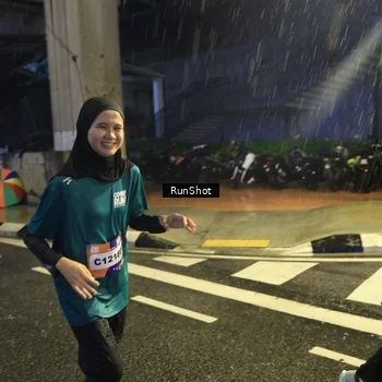 Runner Photo 7911404