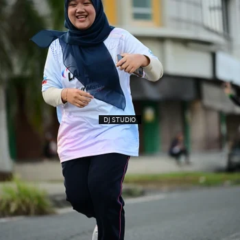Runner Photo 7911428