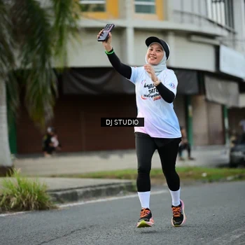 Runner Photo 7911446