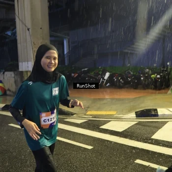 Runner Photo 7911454