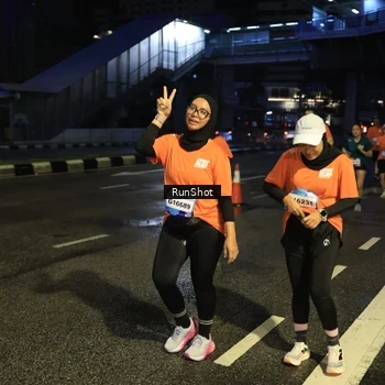 Runner Photo 7911455