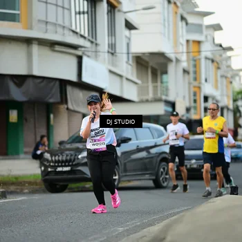 Runner Photo 7911467