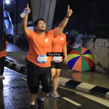 Runner Photo 7911469