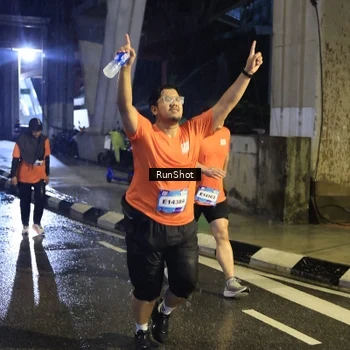 Runner Photo 7911488