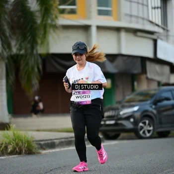 Runner Photo 7911491