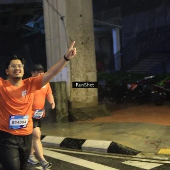 Runner Photo 7911506