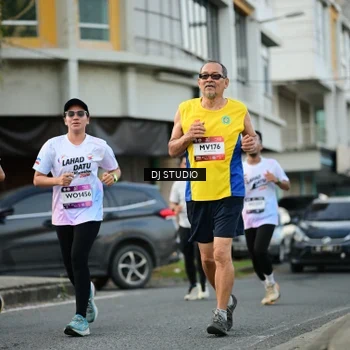 Runner Photo 7911509