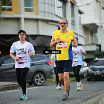 Runner Photo 7911511