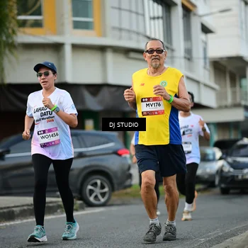 Runner Photo 7911513