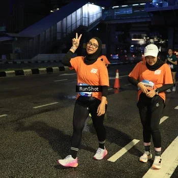 Runner Photo 7911515