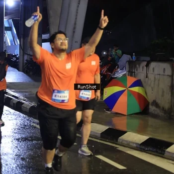 Runner Photo 7911521