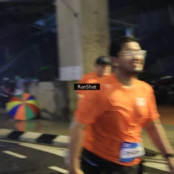 Runner Photo 7911529