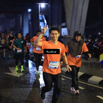 Runner Photo 7911539