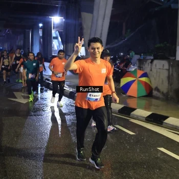 Runner Photo 7911556