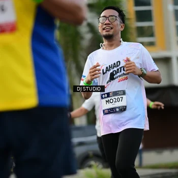 Runner Photo 7911557