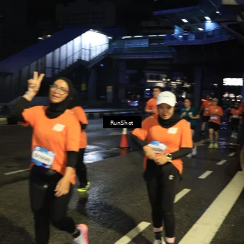 Runner Photo 7911560