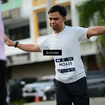 Runner Photo 7911565