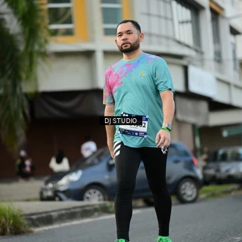 Runner Photo 7911590