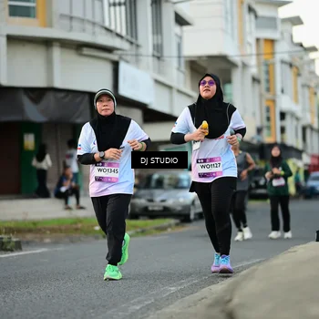 Runner Photo 7911608