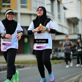 Runner Photo 7911617