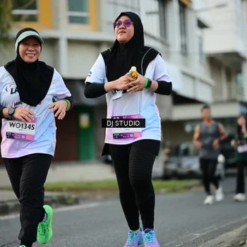 Runner Photo 7911618
