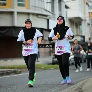 Runner Photo 7911620