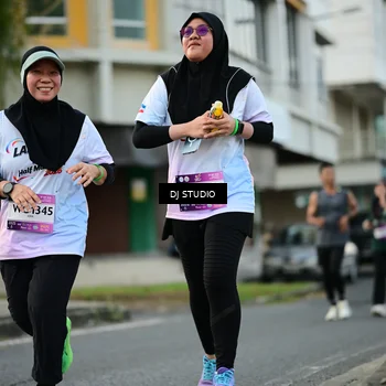 Runner Photo 7911623