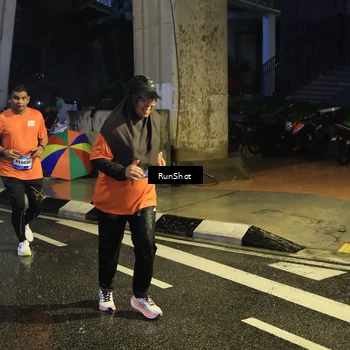 Runner Photo 7911629